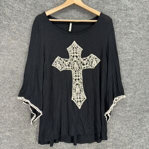 The Hanger Blouse Women L Large Black Cross Embroidered 3/4 Sleeve Round Neck